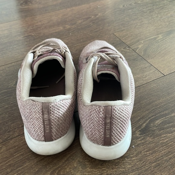 Nike Flex tr8 shoes for sale. Shipping price varies - Picture 3 of 4